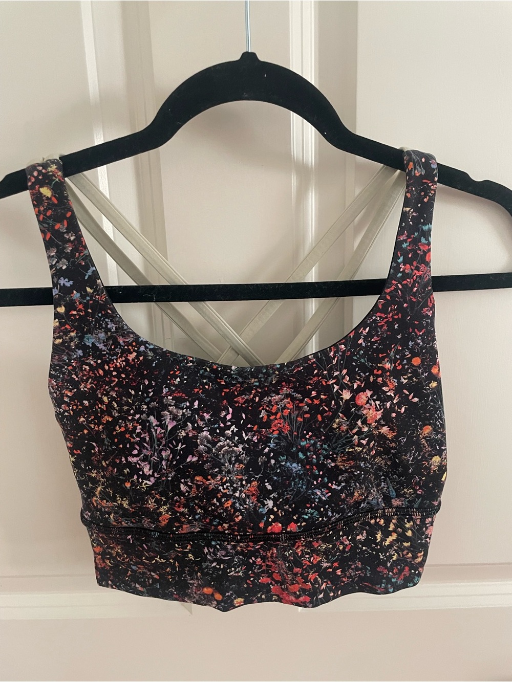 lululemon athletica Black Floral-Print Sports Bra size 6